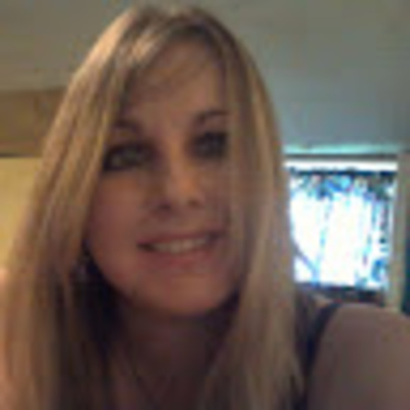 lindsey_connors